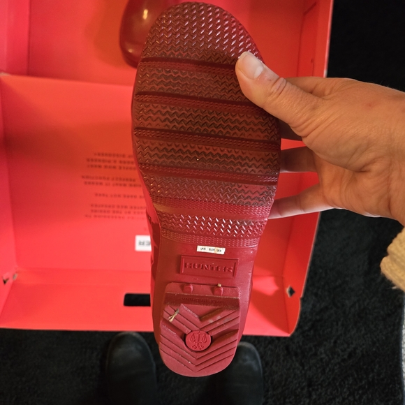 Hunter Red Tall Rain Boots - Picture 4 of 6